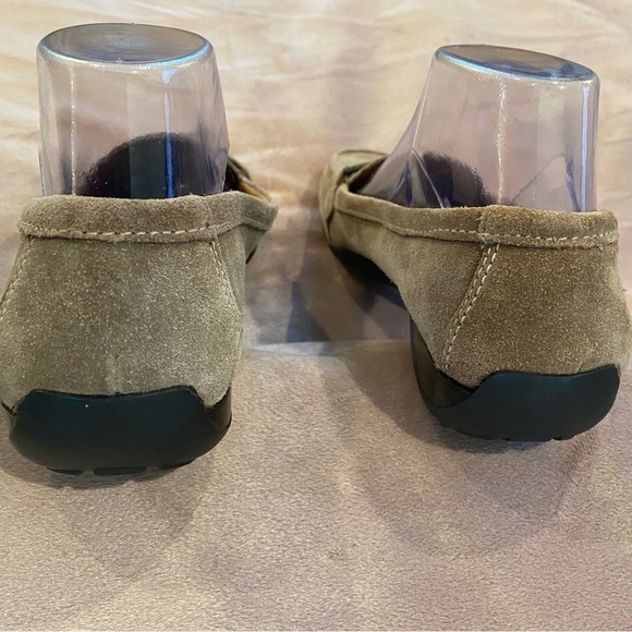 Naturalizer Women Casper Loafer size 7.5 brown Taupe Suede Slip on Comfort - Picture 4 of 12